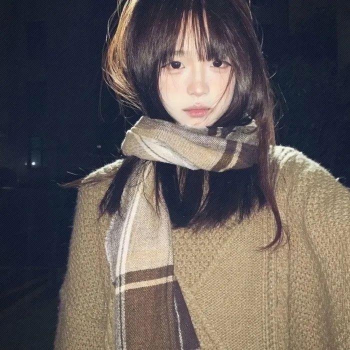 红裙保卫战海报